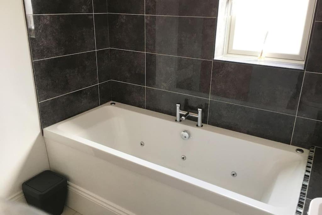 Stylish 2 Bed Apart In The Heart Of North Norfolk North Walsham Eksteriør bilde